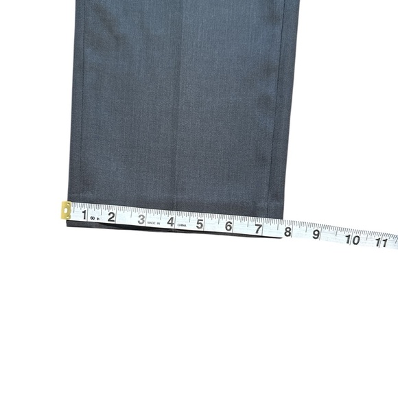 Van Heusen Gray Dress Pants - Picture 3 of 6